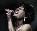 Colleen Crosson on vocals
