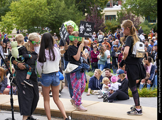 Tour de Corgi - Costume Contest - Free the Aliens