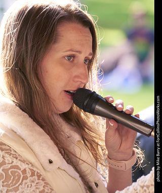 2019-10-05-world-hoop-day-people-