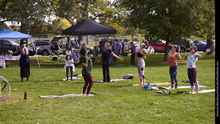 2019-10-05-world-hoop-day-people-