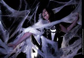 Meagan - spiderweb model shoot