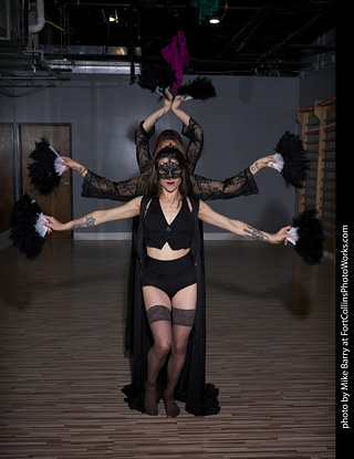 Dark Desires - Burlesque