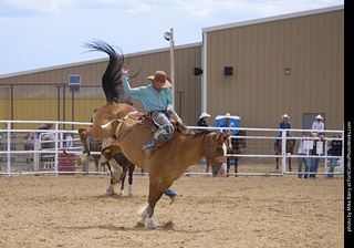 Never Summer Rodeo - Saddle Bronc Riding