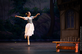 Giselle by Canyon Concert Ballet
