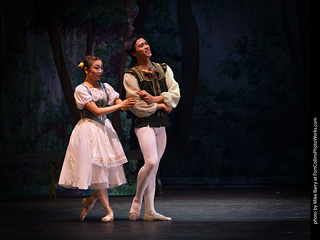Giselle by Canyon Concert Ballet