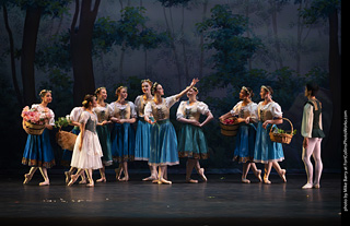 Giselle by Canyon Concert Ballet