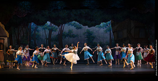 Giselle by Canyon Concert Ballet