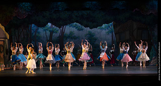 Giselle by Canyon Concert Ballet