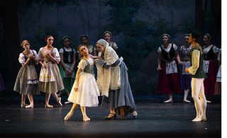 Giselle by Canyon Concert Ballet