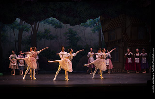 Giselle by Canyon Concert Ballet