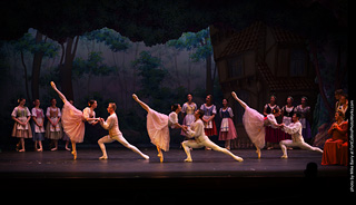 Giselle by Canyon Concert Ballet
