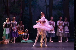 Giselle by Canyon Concert Ballet