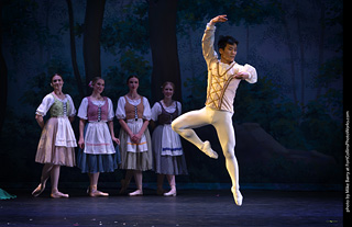 Giselle by Canyon Concert Ballet