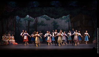 Giselle by Canyon Concert Ballet