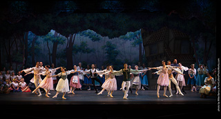 Giselle by Canyon Concert Ballet