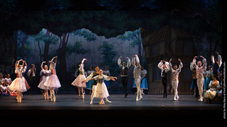 Giselle by Canyon Concert Ballet