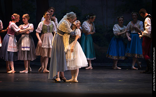 Giselle by Canyon Concert Ballet