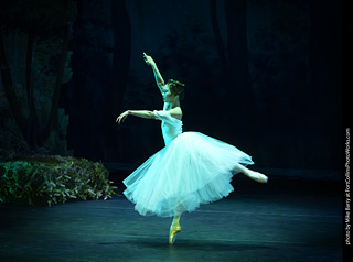 Giselle by Canyon Concert Ballet