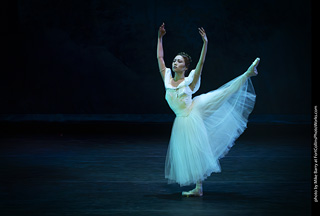 Giselle by Canyon Concert Ballet