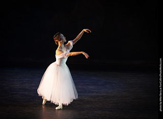 Giselle by Canyon Concert Ballet