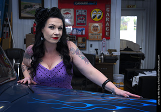 Car Cuties Pinup Shoot