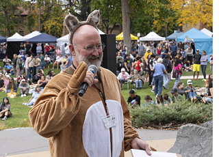 Tour de Corgi 2025 - Costume Contest